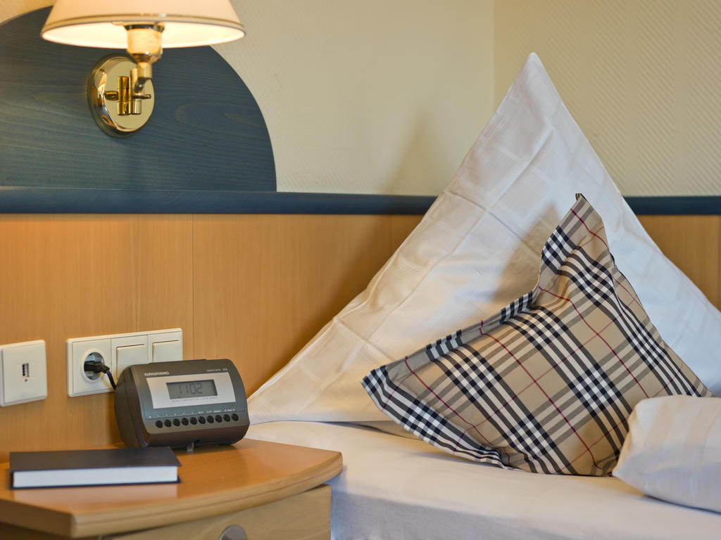 Hotel Garni Vier Jahreszeiten Bad Füssing Quarto foto